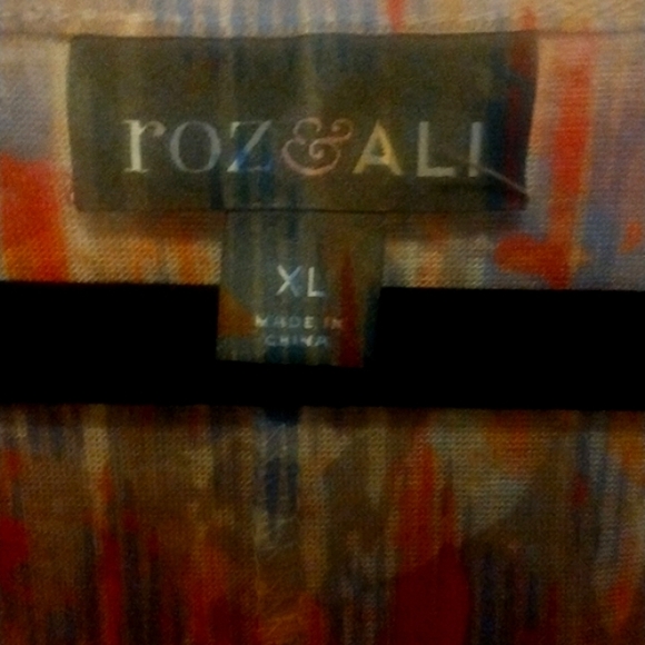 Roz and Ali top - Picture 2 of 5